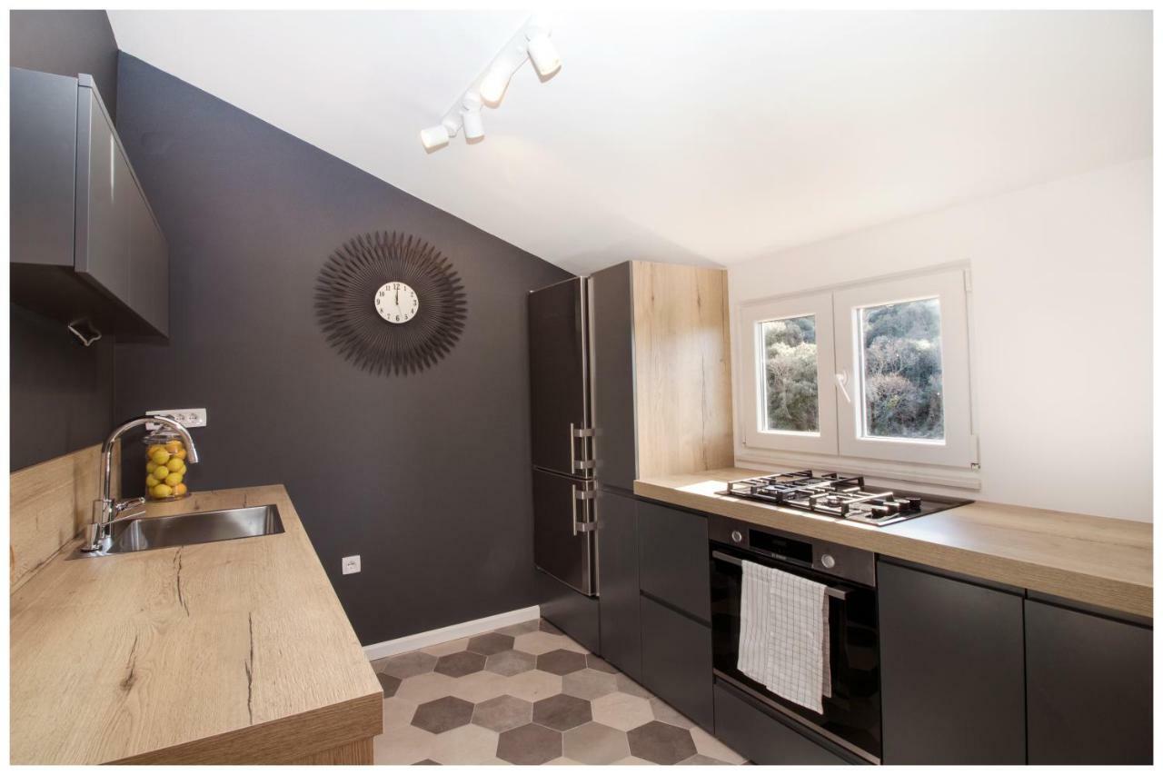 Apartman Sissy Primošten Exterior foto